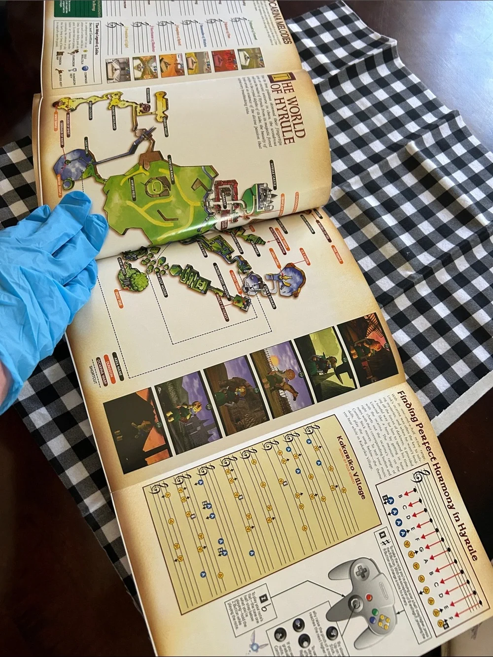 Vintage 1998 Legend of Zelda Ocarina of Time Official Nintendo Players Guide
